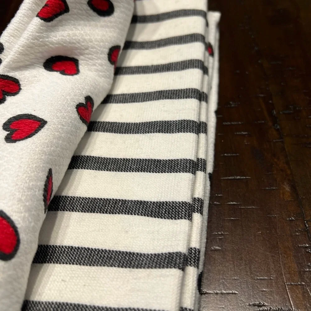 Kate Spade New York Hearts and Stripes Kitchen Towels Set of 3